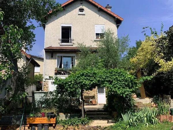 Maison 6 pièces 105 m²