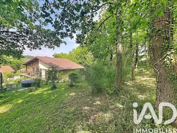 Maison 5 pièces 144 m²