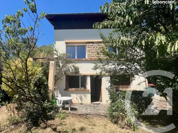 Villa 6 pièces 150 m²