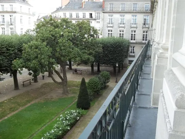 Appartement 5 pièces 148 m²