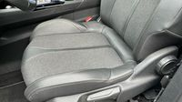 Peugeot 3008 HYBRID4 300ch GT Line e-EAT8 — photo 20