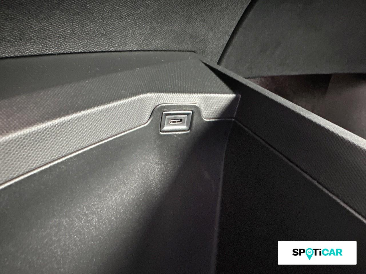Peugeot 3008 1.2 hybrid 145ch allure e-dcs6 — photo 19