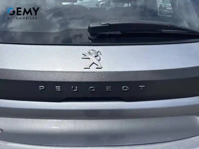 Peugeot 208 puretech 75 s&amp;s bvm5 — photo 20