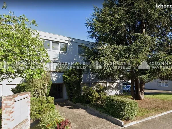 Bureaux 400 m²
