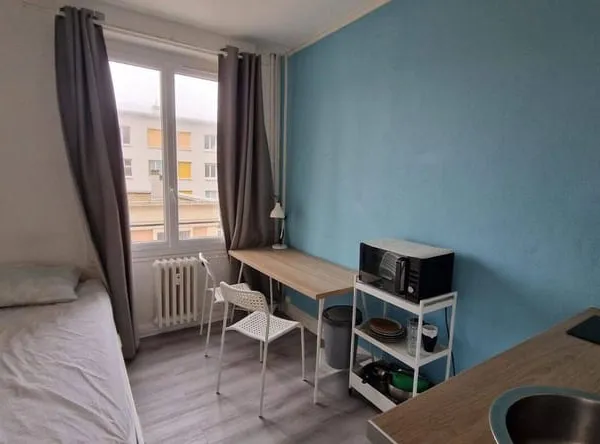 Studio 1 pièce 17 m²