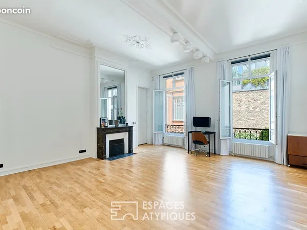 Loft 2 pièces 62 m²