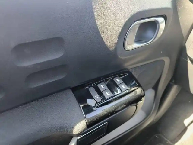 Citroën C3 puretech 110 s&amp;s eat6 — photo 20