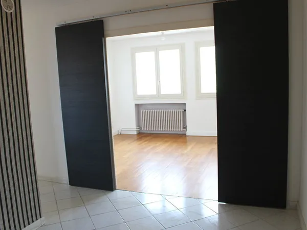 Appartement T3 € 64 m² ? Villeurbanne (Cours Tolstoï)