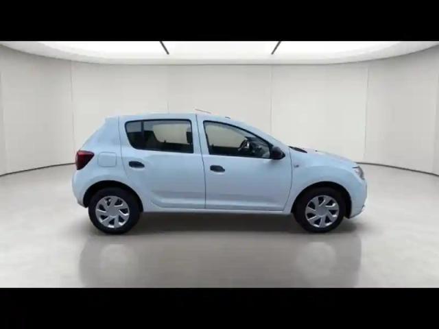 Dacia Sandero 1.0 sce 75ch access + roue de secours — photo 6