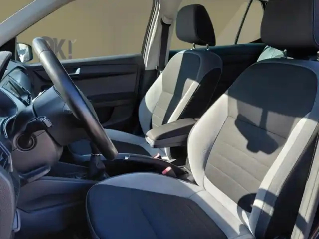 Skoda Fabia radar ar — photo 12