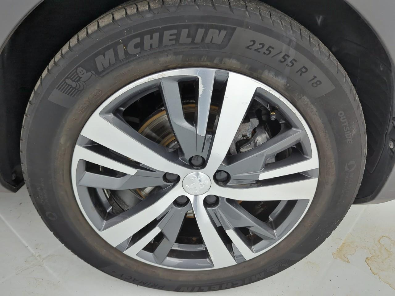 Peugeot 3008 puretech 130ch s&s eat8 allure pack — photo 21