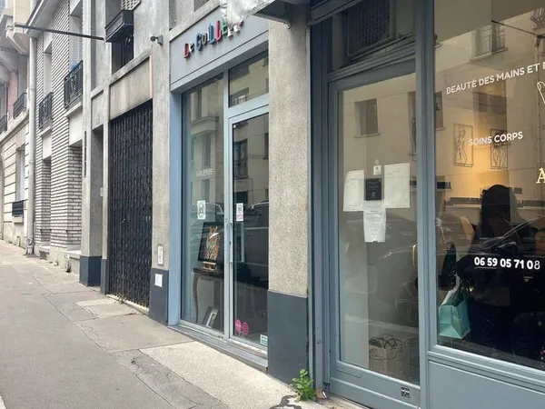 Boutique 54 m²