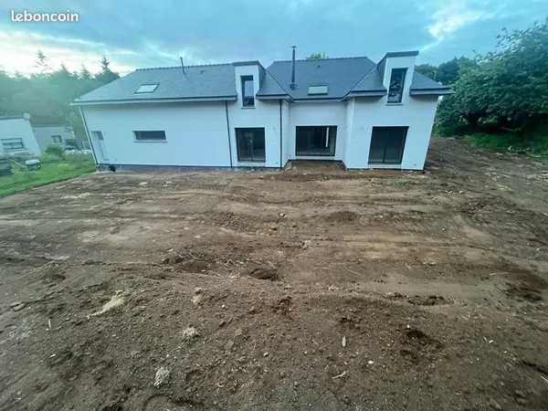 Maison neuve finit + appartement + 2300m2 de terrain
