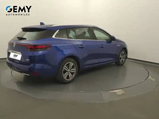 Renault Megane mégane iv estate phev 160 — photo 14
