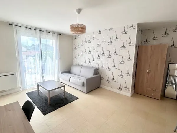 Studio 1 pièce 33 m²