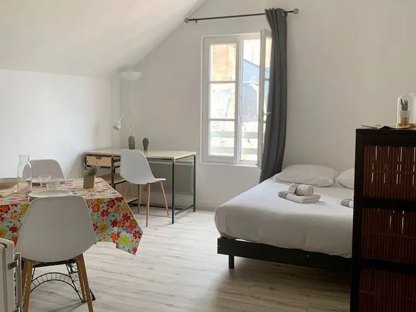 Studio meublé de 25m² - Quartier Saint Patern