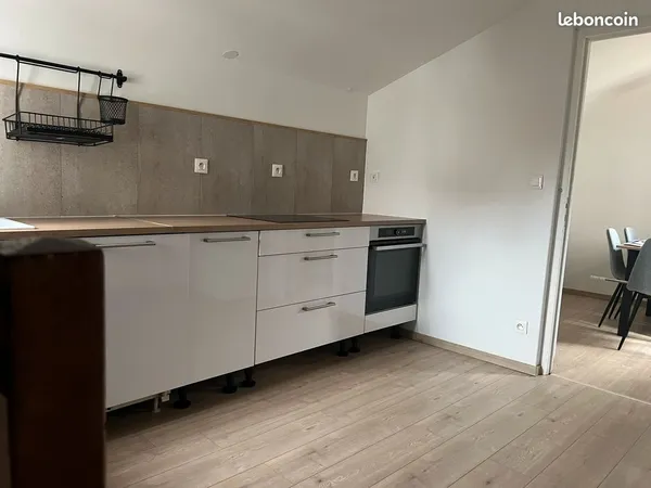 Appartement T3 meublé charges comprises