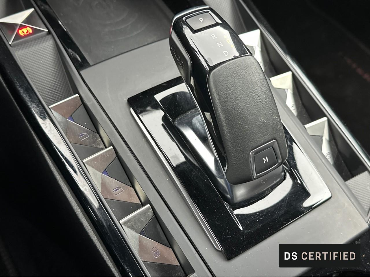 Ds Ds 3 crossback puretech 155 eat8 performance line+ — photo 35