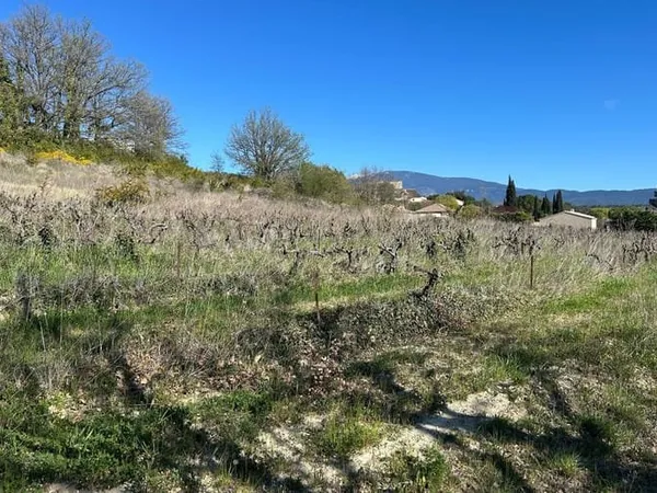 Terrain 4000 m²