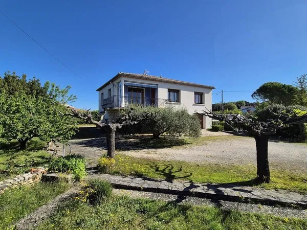 Maison type 6 terrain 1777 m2