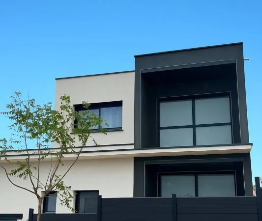 Villa 4 pièces 120 m²
