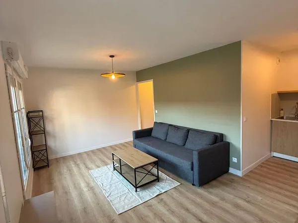 Studio 1 pièce 28 m²