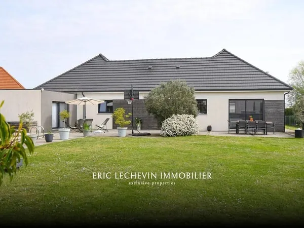 Maison de plain-pied 5 pièces 150 m²