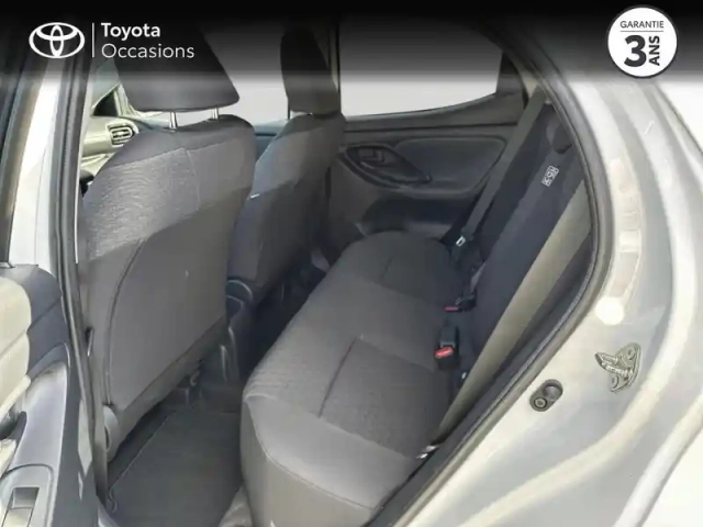 Toyota Yaris 70 vvt-i design 5p my22 — photo 12