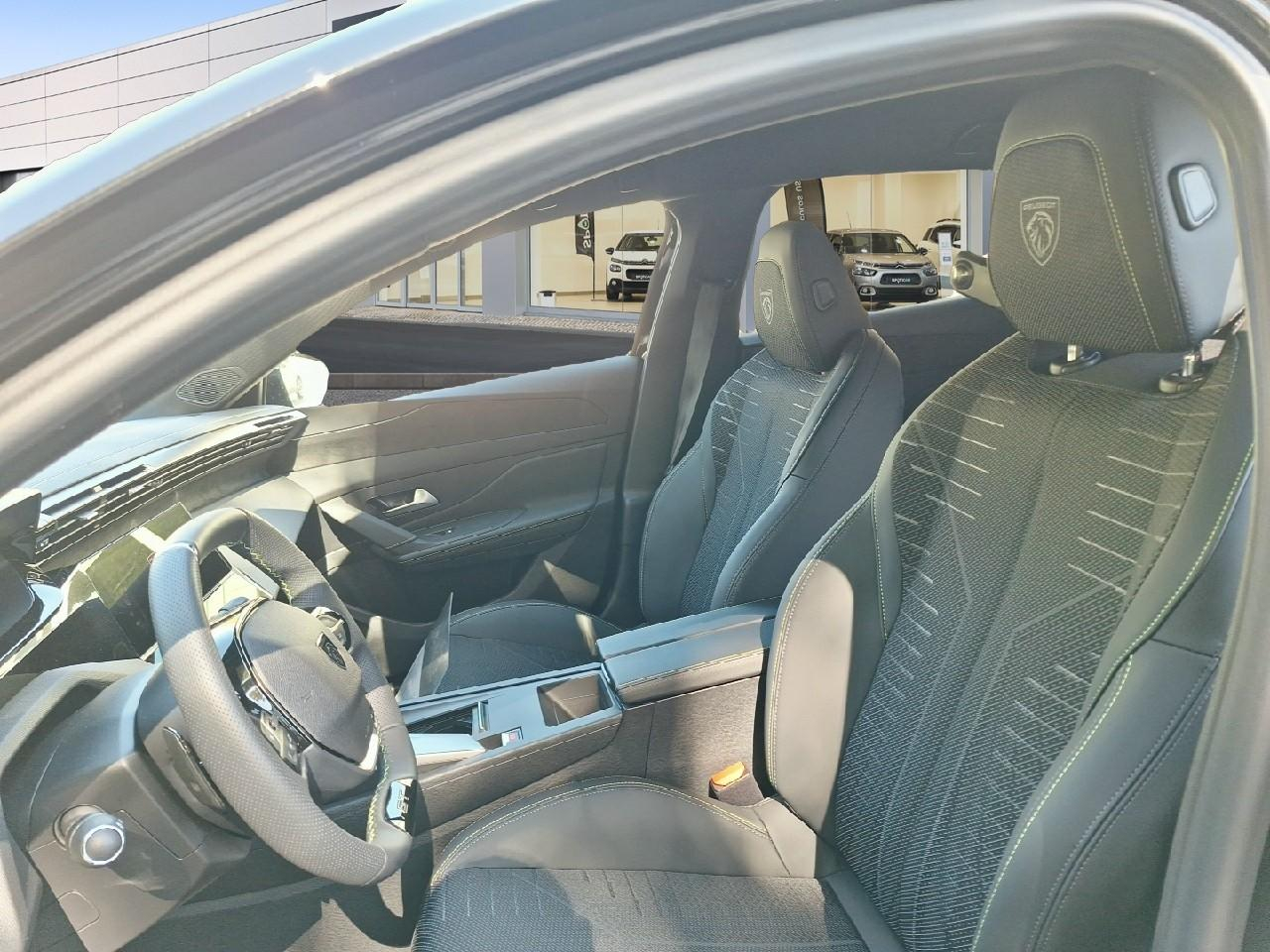 Peugeot 308 1.2 hybrid 145ch gt e-dcs6 — photo 9
