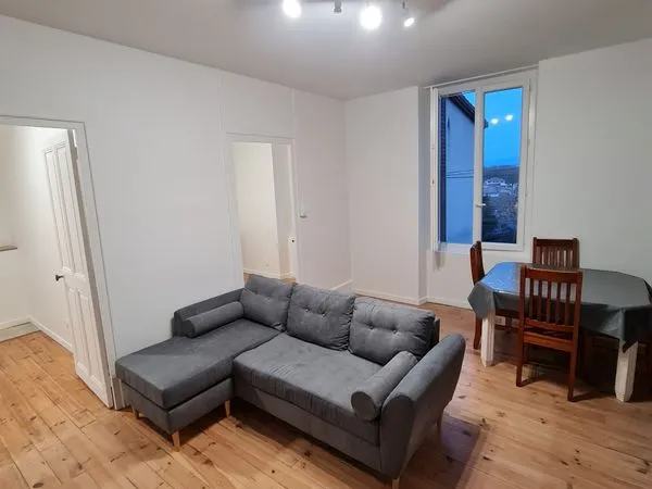 Location Meublée T2 BIS - 45M²