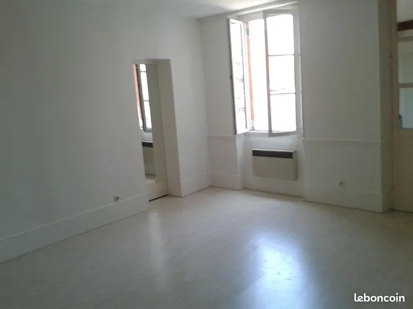 T2 capitole 47 m2