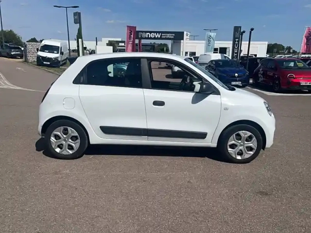 Renault Twingo iii e-tech — photo 16