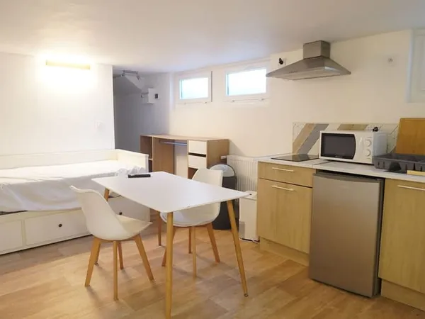 Studio 1 pièce 20 m²