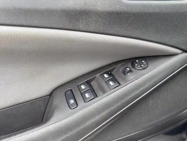 Opel Crossland X 1.2 turbo 110ch ecotec innovation — photo 14