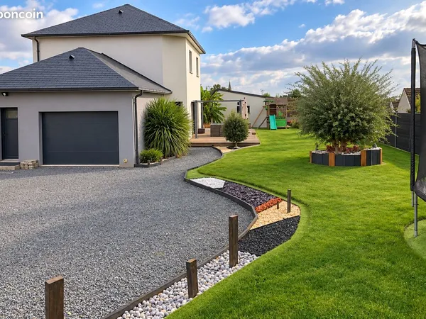 Maison contemporaine 120 m² avec bâtiment indépendant 84 m²