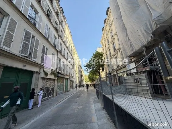 Commerce beauté/coiffure 72 m²