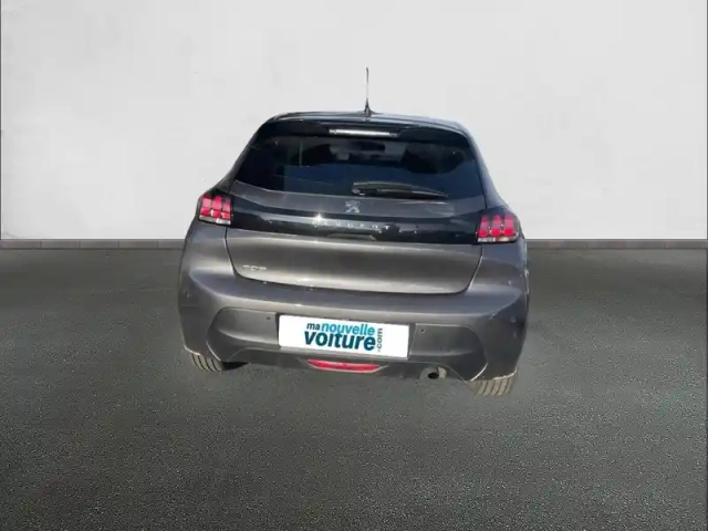 Peugeot 208 puretech 100 s&amp;s eat8 — photo 5