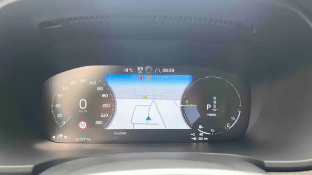 Volvo V90 t8 awd recharge 303 + 87 ch geartronic 8 — photo 7