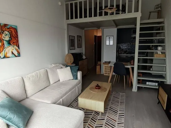 Studio 1 pièce 25 m²