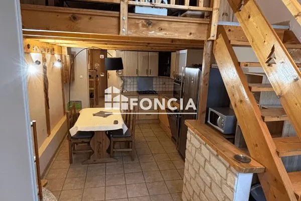Appartement meublé 2 pièces 49 m²