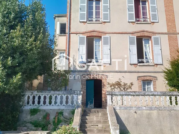 Maison bourgeoise,centre ville de Pont sur Yonne!