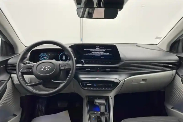 Hyundai I20 1.0 t-gdi 100 dct-7 hybrid 48v — photo 9