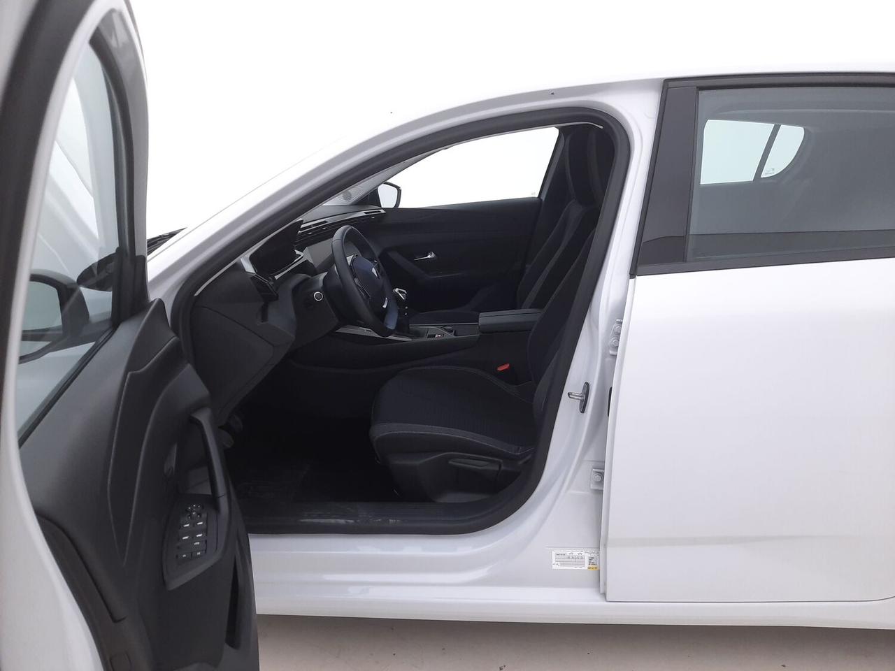 Peugeot 308 — photo 10