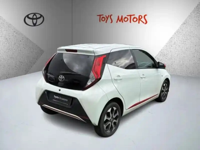 Toyota Aygo 1.0 vvt-i x-play / x-style — photo 5