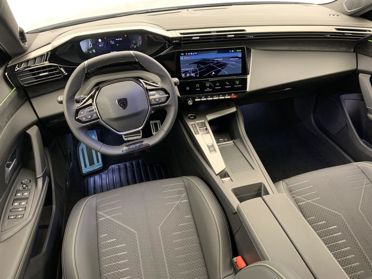 Peugeot 308 — photo 14