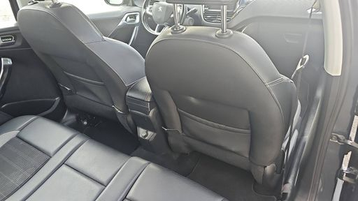 Peugeot 2008 1.2 PureTech 82 EAT6 - Active – 2017 – 151891 km – Essence – Boîte Automatique — photo 16