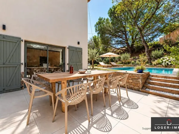 VILLA AVEC PISCINE / 6 CHAMBRES - 6 SDB
