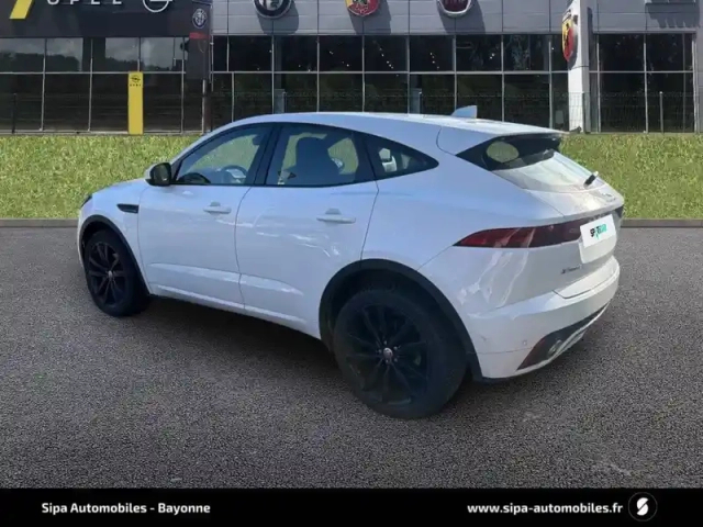 Jaguar E-Pace 2.0 d - 150 ch awd bva — photo 7