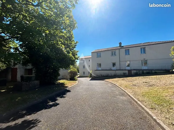 Immeuble 35 pièces 1153 m²