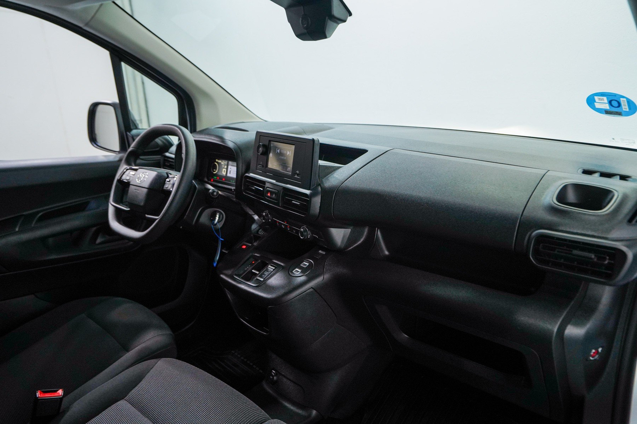 Toyota Proace Fourgon — photo 29